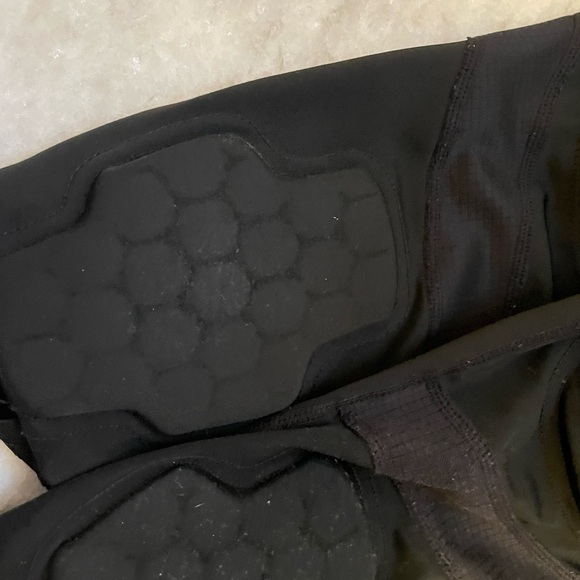 2 PAIRS! Under armour youth football pants. Black, size small. - Picture 4 of 4